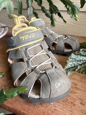 Teva Deacon Mermaid Hiking Water Hybrid Sport Sandals Shoes 6